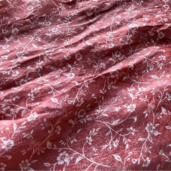 floral knee length skirt - Picture 2 of 2